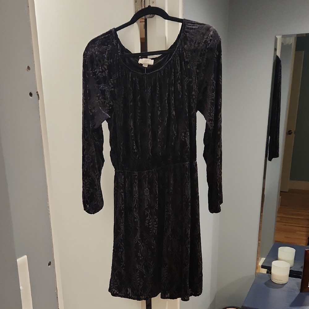 Elegant Black Velvet Dress